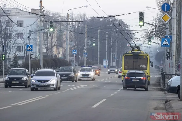 SON DAKİKA: Rusya Ukrayna'yı işgal ediyor! Savaştan en çarpıcı fotoğraflar: Halk metro istasyonlarına kaçtı... Gözlerde korku var - 20