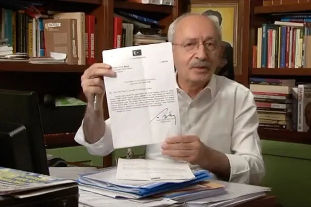 son-dakika-baskan-recep-tayyip-erdogandan-chp-genel-baskani-kemal-kilicdarogluna-dava-1643383539716.jpeg Son dakika: Başkan Recep Tayyip Erdoğan'dan CHP Genel Başkanı Kemal Kılıçdaroğlu'na dava-3