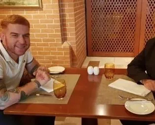 CHP sözcülüğüne soyunan Gökhan Özoğuz 29 Ekim konserini kaptı!