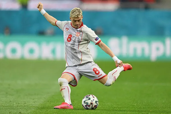 1625653584325.jpg 3 büyüklerin transfer gözdesi Trabzonsporlu ismi arayıp bilgi aldı-2