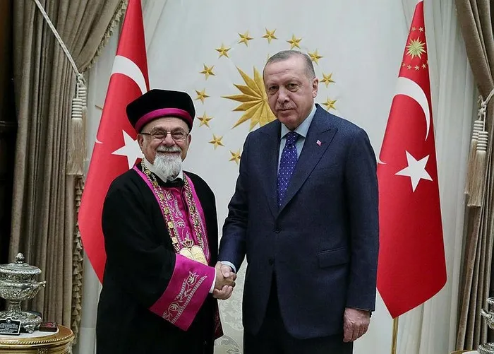 29 Ekim resepsiyonuna damga vuran görüntünün gizemi çözüldü | Hahambaşı Rav İsak Haleva Başkan Erdoğan'a ne dedi?-4
