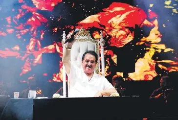 İbrahim Tatlıses 25 yıl sonra yeniden konser verdi