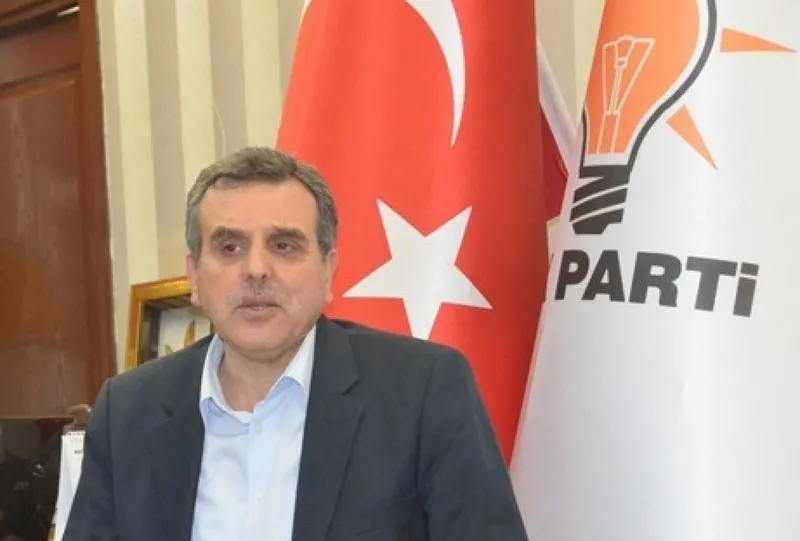 zeynel-abidin-beyazgul-kimdir-nereli-kac-yasinda-31-mart-2024-sanliurfa-buyuksehir-belediye-baskan-adayi-zeyne-1707311182927.jpg Zeynel Abidin Beyazgül kimdir, nereli, kaç yaşında? 31 Mart 2024 Şanlıurfa Büyükşehir Belediye Başkan adayı Zeynel Abidin Beyazgül hayatı ve kariyeri...-5