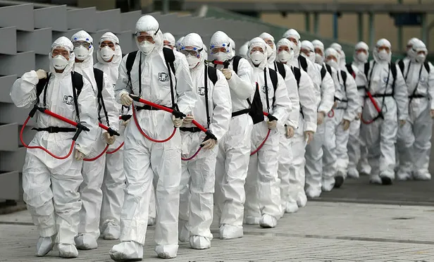 Eldiven koronavirüsten korur mu? Uzmanlardan kritik uyarı!-6