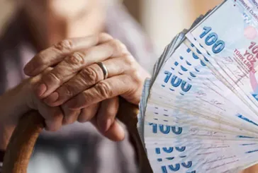 Emeklide taban aylık teklifi TBMM'den geçti! 3 bin 552 lira fark ne zaman yatacak?