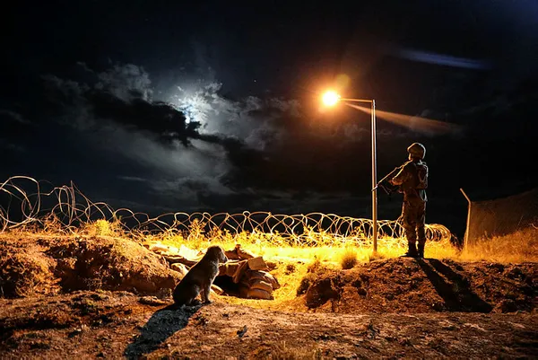 afgan-gocune-duvar-ve-hendekli-onlem-iste-turkiye-iran-sinir-hatti-1629612815223.jpg Afgan göçüne duvar ve hendekli önlem! İşte Türkiye-İran sınır hattı-5