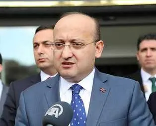 Devlete meydan okuyanları alkışlıyorlar