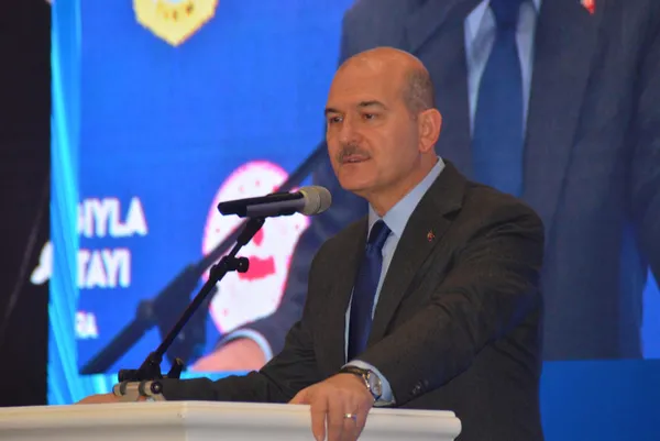 son-dakika-ibbde-teror-sorusturmasi-bakan-soylu-imamoglu-beni-aradi-chp-beni-sevmiyor-bana-yardimci-olabilir-m-1672234691125.jpg Son dakika: İBB'de terör soruşturması! Bakan Soylu: İmamoğlu beni aradı, 'CHP beni sevmiyor, bana yardımcı olabilir misiniz' dedi-6