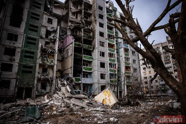Buğday değil ölüm tarlası! Askerleri öldürüp servis ettiler! Rusya-Ukrayna savaşında çarpıcı kareler... - 35