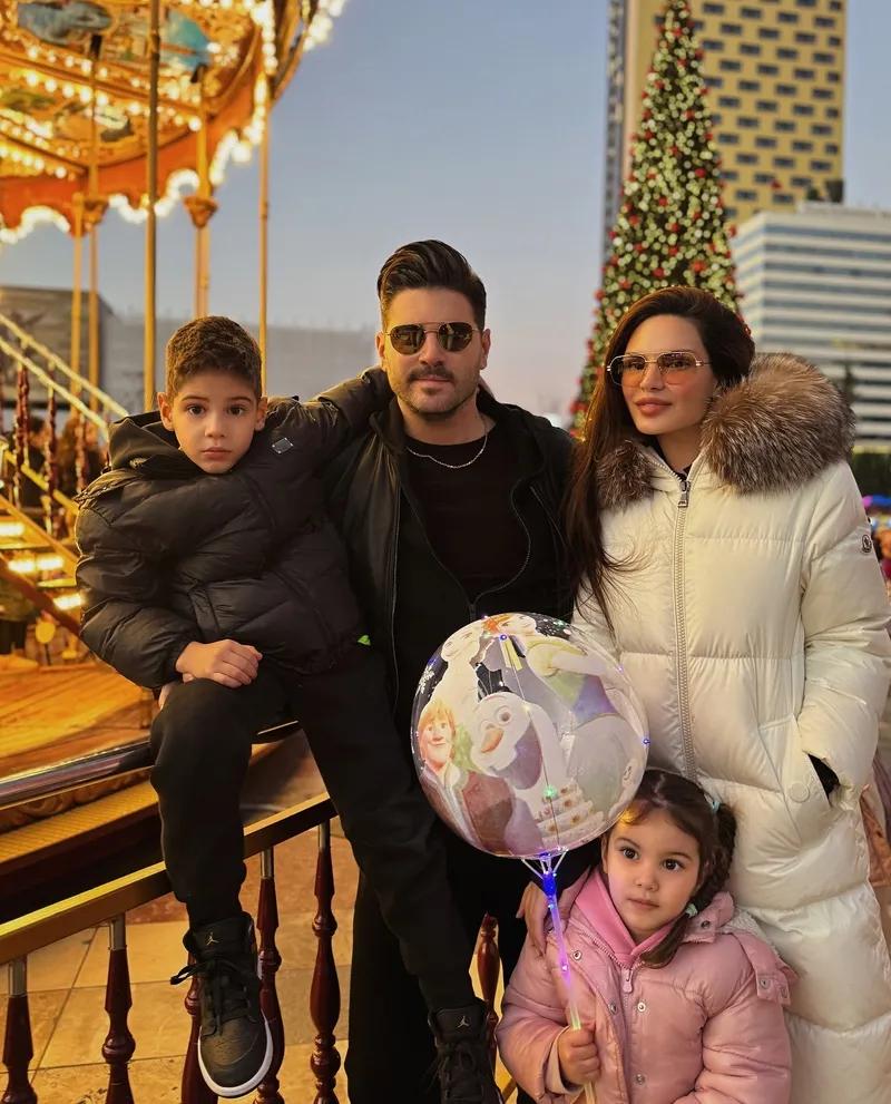 tolgahan-sayismandan-almeda-abazi-yorumu-istemedigim-seyi-giyemez-1774691776517.jpg Tolgahan Sayışman'dan eşi Almeda Abazi’ye net yasak: “Giyemez!”-6