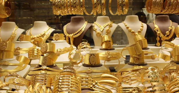 Gram ve çeyrek altın fiyatları ne kadar oldu? 22 ayar bilezik fiyatı kaç lira? Yüzde 0,45 azalış sonrası...