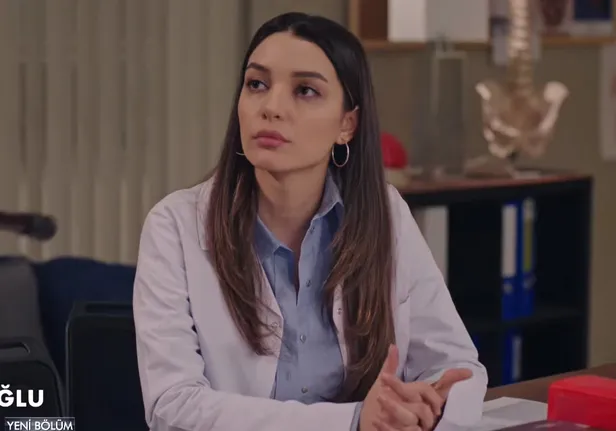 kanal-d-iddiali-dizinin-fisini-cekti-vadesi-doluyor-8-bolum-sonra-final-yapacak-flas-karar-1616871224337.jpg Kanal D iddialı dizinin fişini çekti vadesi doluyor! 8 bölüm sonra final yapacak! Flaş karar...-4