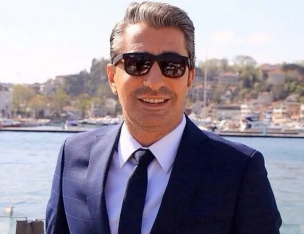 Erkan Petekkaya'nın uçakta başına gelenleri anlattı: Bir kadın Erken Petekkaya'nın kalçasına dokunuyor...-6