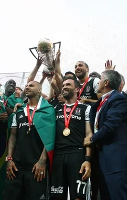 Beşiktaş kupasına kavuştu