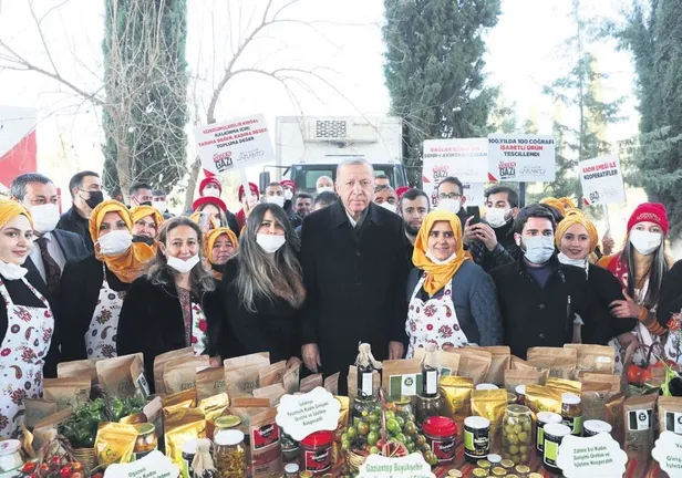 Başkan Recep Tayyip Erdoğan, Gaziantep'in kurtuluşunun 100. yılı nedeniyle ilde birçok etkinliğe katıldı-8