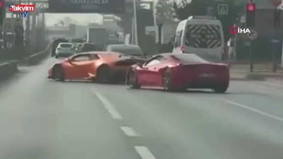 Bursa'da Lamborghini ve Ferrari sürücülerine 100 bin TL ceza: Ehliyetlere 2 ay el konuldu