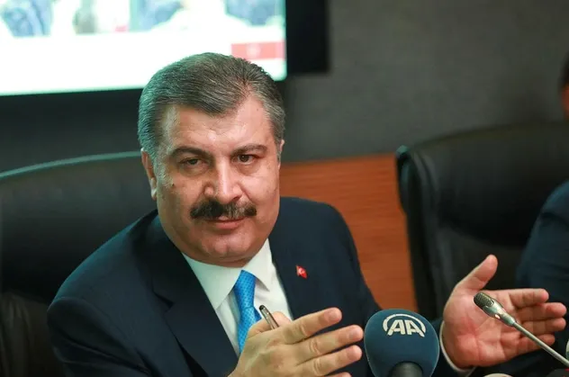 Son dakika: Bakan Koca: Koronavirüs tanısı konduğu ifade edilen ABD vatandaşı Türkiye'yi ziyaret etmedi