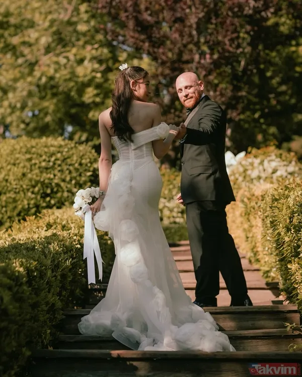 Çocuklar Duymasın’ın Havuç’u Furkan Kızılay düğün karelerini yayınladı! İlk yorum Yasmin Erbil’den: İnanılmaz! - 9