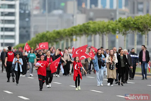 Türkiye yüzyılı başlıyor: İşte Türkiye’nin dört bir yanından Başkan Erdoğan'a sevinç gösterileri... - 2