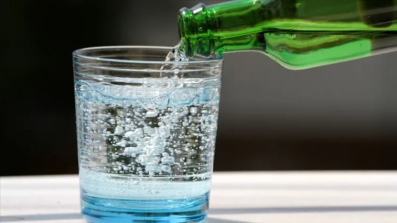 1-2-bardak-icerek-litre-litre-ter-atin-odemi-toksinleri-yagi-parca-pincik-eden-diyet-listesi-1717160972389.jpg Ödemi, toksinleri, yağı parça pinçik eden diyet listesi: 1-2 bardak içerek litre litre ter atın!-6