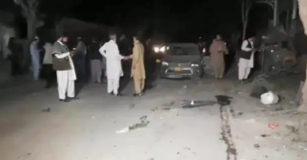 Pakistan'da patlama! ölü ve yaralılar var