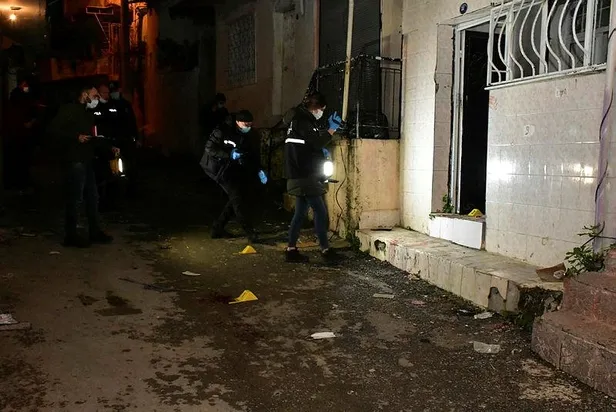 SON DAKİKA: Gece yarısı silahlı kavga! Husumetlisi tarafından başından tabanca ile vurulan kişi ağır yaralandı-5