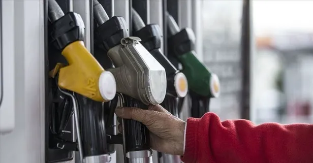 Benzine indirim yolda! Bu geceden itibaren geçerli olacak | 22 Şubat 2023 güncel benzin ve motorin litre fiyatları