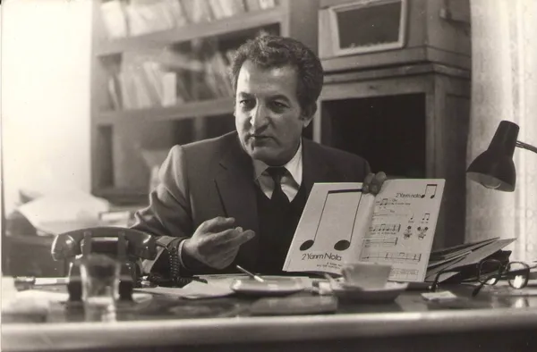 muammer-sun-kimdir-kac-yasindaydi-vefat-eden-unlu-bestekar-muammer-sun-kimdir-1610797184891.jpeg Muammer Sun kimdir, kaç yaşındaydı? Vefat eden ünlü bestekar Muammer Sun kimdir?-3