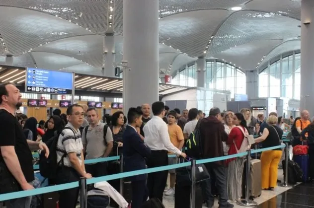 İstanbul Havalimanı'nda ara tatil yoğunluğu