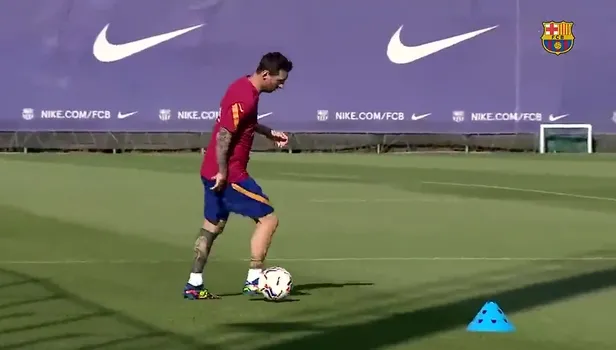 Lionel Messi Barcelona ile idmanlara çıktı