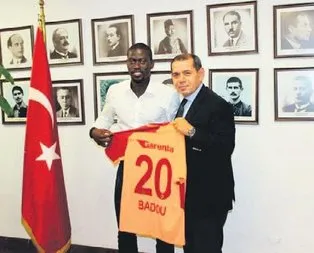 Ndiaye resmen Aslan