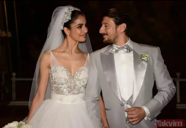 8 yıl önce evlendi! Tayanç Ayaydın körkütük aşık! Sır gibi sakladığı eşi bakın kim! Dolunay Soysert’in partneri... - 15