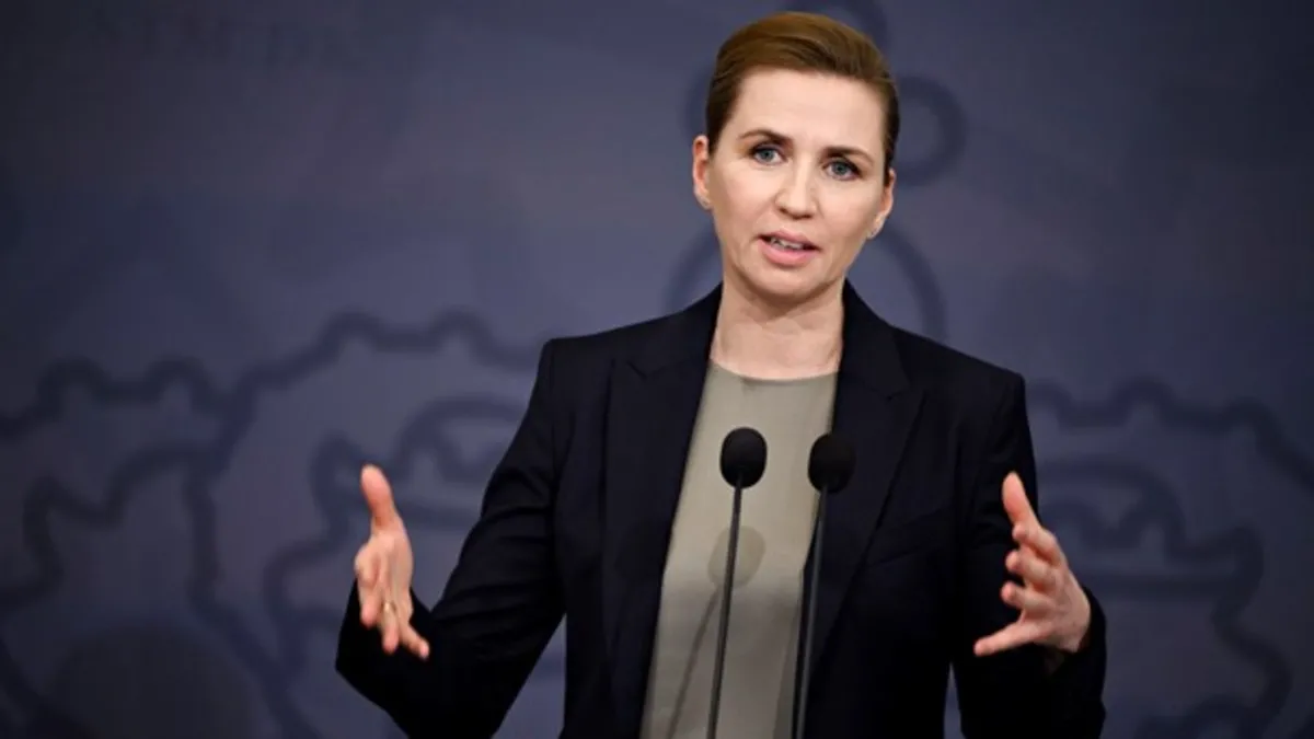 İZLE I Danimarka Başbakanı Frederiksen'e Kopenhag'da saldırı!