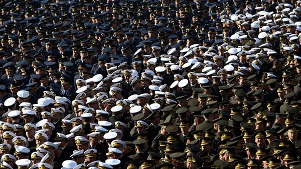 son-dakika-ohalin-kaldirilmasindan-bu-yana-tskdan-5-bin-787-personel-ihrac-edildi-1605780589670.jpg SON DAKİKA: OHAL'in kaldırılmasından bu yana TSK'dan 5 bin 787 personel ihraç edildi-3