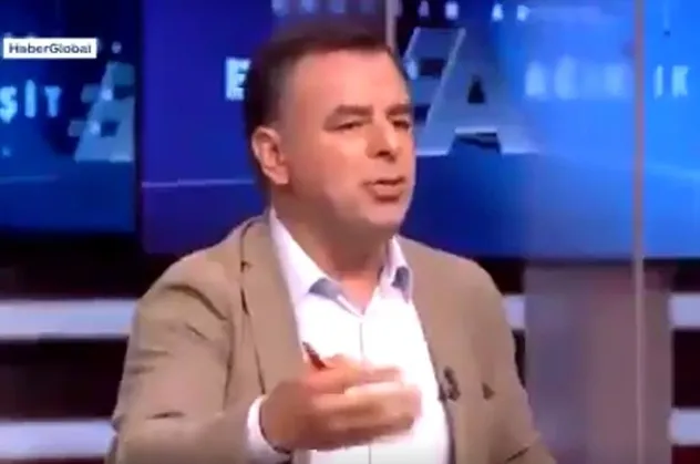 CHP’nin hoşgörü maskesi çabuk düştü! Barış Yarkadaş: Türbanlı hakim olmaz