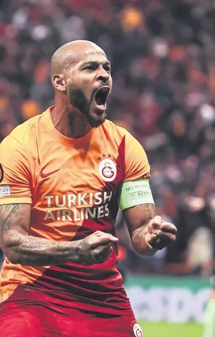 Sevilla Marcao için vitesi 15 milyon Euro'ya yükseltti! Yöneticiler haftaya İstanbul'a geliyor