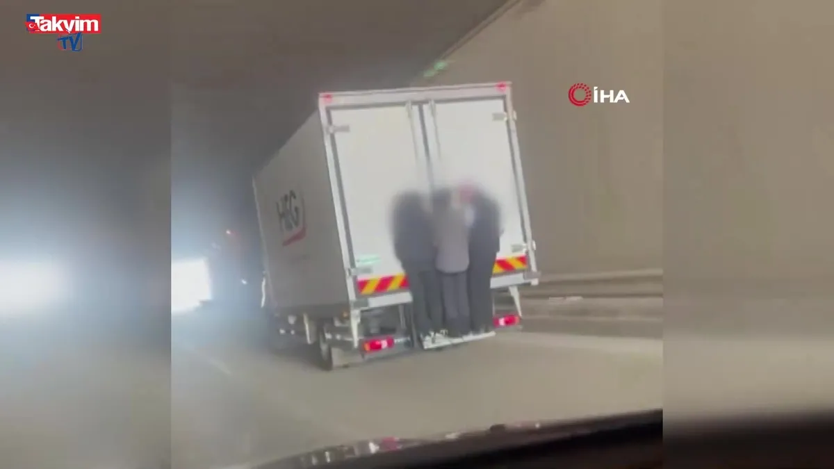 Bursa'da tehlikeli yolculuk kamerada