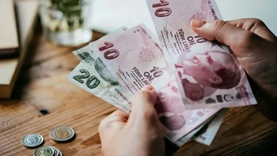 EMEKLİYE YILIN 3. İKRAMİYESİ! Emekliye Cumhuriyet Bayramı ikramiyesi! SSK - Bağkur - Memur emeklilerine 5.000 TL Cumhuriyet Bayramı ikramiyesi yatacak mı?