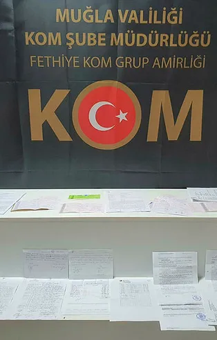 Oto galeri işletmeciliği paravan olarak kullanılıyor... 2 tefeci tutuklandı