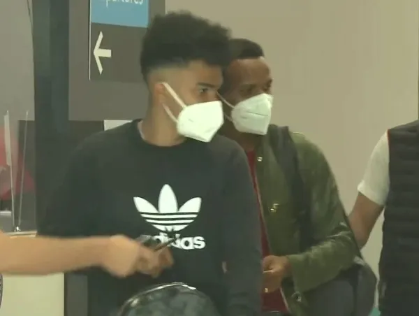 son-dakika-takvimcomtr-duyurmustu-galatasarayin-yeni-transferi-assuncao-istanbula-geldi-1631108797839.jpg SON DAKİKA! Takvim.com.tr duyurmuştu! Galatasaray'ın yeni transferi Assunçao İstanbul'a geldi-4