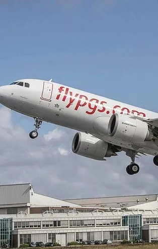 Pegasus Hava Yolları yurt içi seferlerini 30 Nisan'a kadar iptal etti! Bilet değişikliği açıklaması geldi