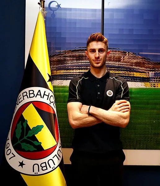 Fenerbahçe'de İsmail Yüksek'in sözleşmesi uzatıldı: "Hedefler benim için daha da zorlaştı"-5