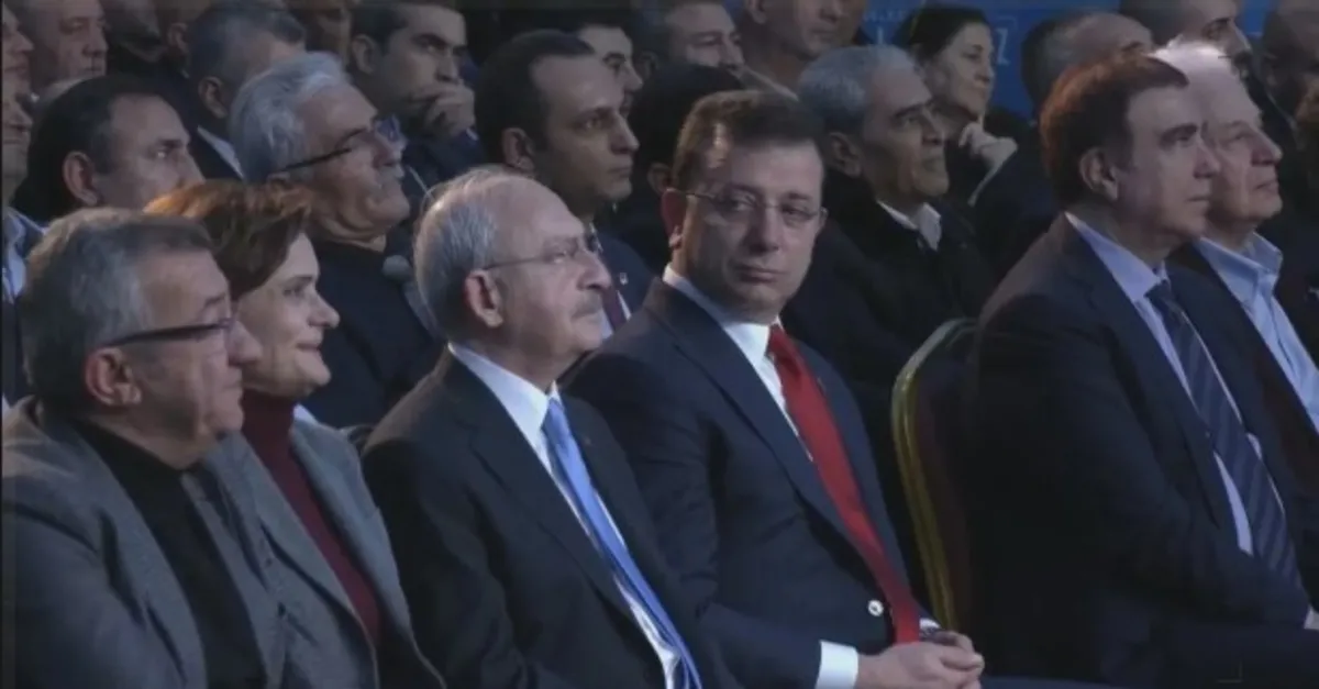 CHP programında Ekrem İmamoğlu’na bir darbe daha! Kılıçdaroğlu övüldükçe Ekrem İmamoğlu’nun yüzü düştü