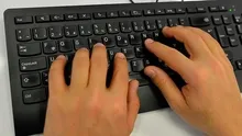 1 dakikada Raynaud hastalığı testi: Elleriniz hep üşüyorsa nedeni bu olabilir!