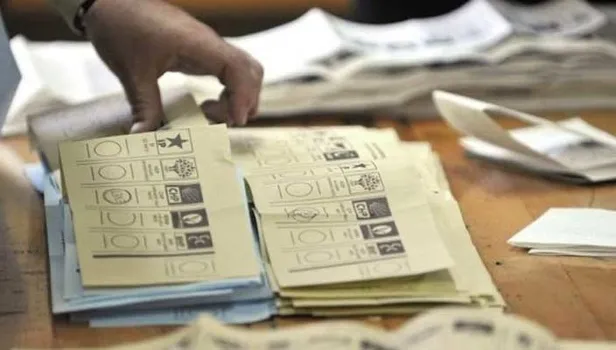 AK Parti'den seçim açıklaması