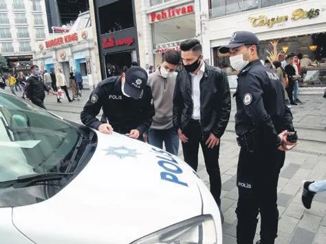 Çadır tiyatrosu (Yurttan ve dünyadan koronavirüs haberleri)-3