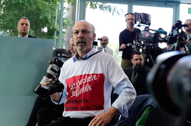 Almanya'da provokatör gazeteci skandalı