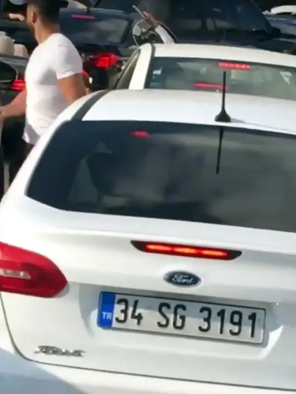 İstanbul'un göbeğinde terör estirdiler: Silahlı düğün konvoyu-3