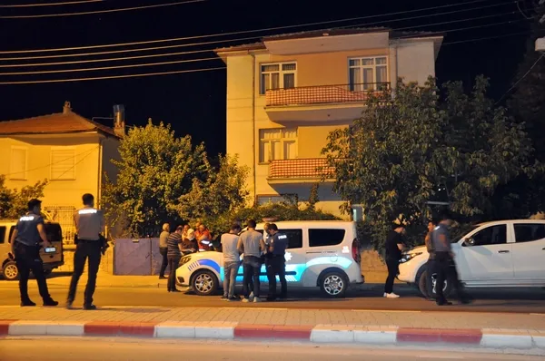 esinin-ihbariyla-ortaya-cikti-bebegini-bogup-bahceye-gommus-1660383734011.jpg Eşinin ihbarıyla ortaya çıktı! Bebeğini boğup bahçeye gömmüş-4