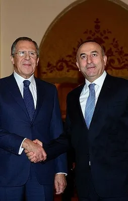 Çavuşoğlu ve Lavrov telefonda görüştü